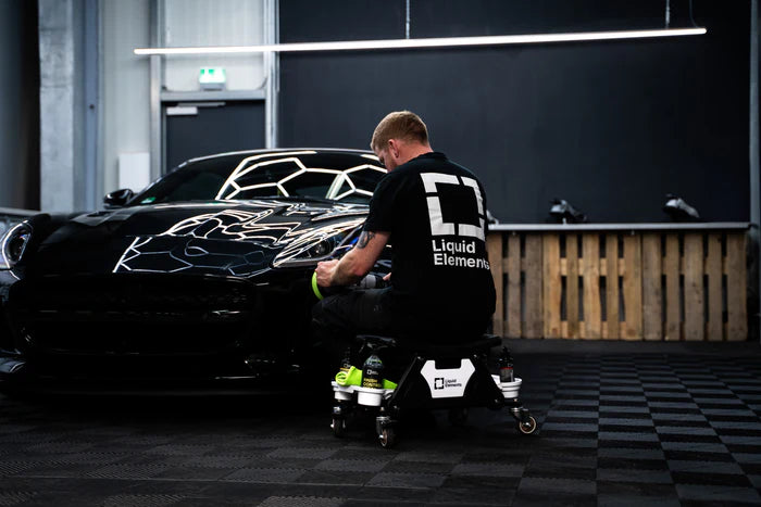 Tabouret de detailing Liquid Elements