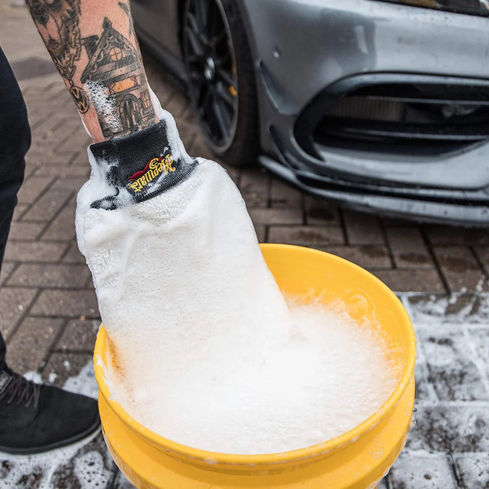 Meguiars Grit Guard Wash Bucket Yellow with Wash Bucket Insert 18.9 Liters